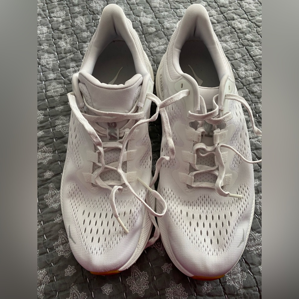 Hoka Kawana 2 women’s shoes size 10.5